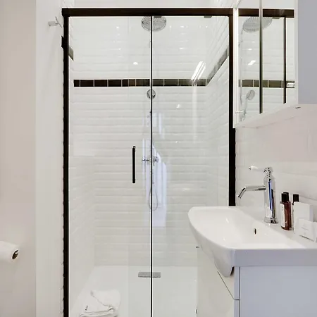 Authentic Loft - 2br 8p - Place De La Republique Apartment Paris