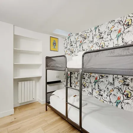 Authentic Loft - 2br 8p - Place De La Republique Apartment