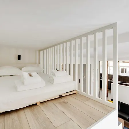Apartment Authentic Loft - 2br 8p - Place De La Republique Paris
